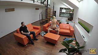 HUNT4K. Intercourse for cash with stranger drives blond to...