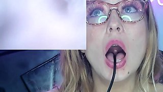 Camera Inside Me!! I Swallowed 20 Big Gummy Snakes Handless!!