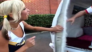 Kacey Jordan Wraps Her Meaty Pussy Around The Icecream truck