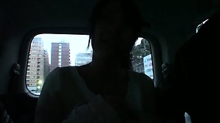 Threesome with Miku Airi giving asian girls blowjob