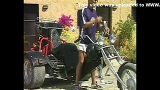 On Vacation The Huge Tits Wiggle To The Starting Signal For Fucking And Blowing - The Women Dont Miss A Beat