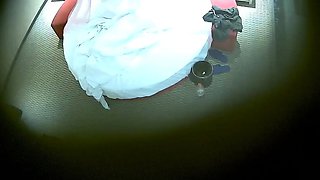 Horny fat arab housewife fingered on amateur hidden cam