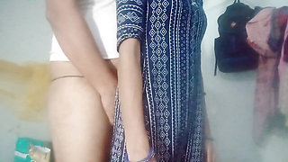 Big brother fuck his youngest stepsister in doggy style in our room.