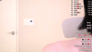 Cute amateur webcam teen girl toying pussy on webcam