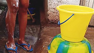 Bathing My Pregnant GF Outdoor, Dirty Environment Vibes