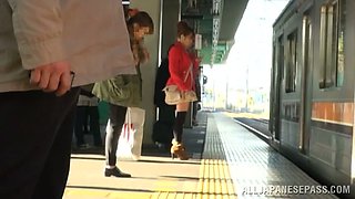 Naughty Japanese babe gets poked in the bus