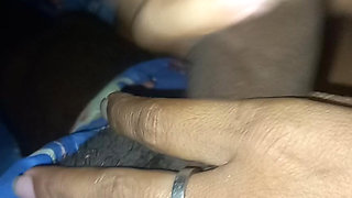 Married wife oral sex for lover while watching a movie