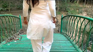 Indian village hot school desi girl fucked in the forest viral MMS 18+
