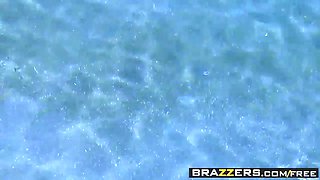 Brazzers - sex industry stars like it big - porno star in the pool gig starring Monique Alexander and Danny D