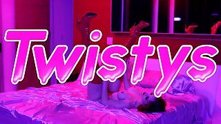 Twistys - fabulous Eve Marlowe has her first lesbo scene with jewel blu & concludes up jizzing repeatedly