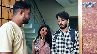 Collage Girlfriend Seduces Boyfriend in Bedroom