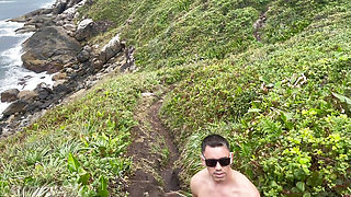 Real sex in the bush - amateur couple on the trail