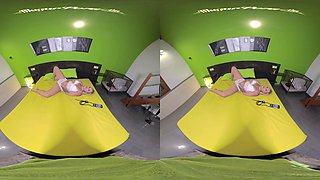 German Pornstar Lena Nitro wild VR fucking - MugurPornVR