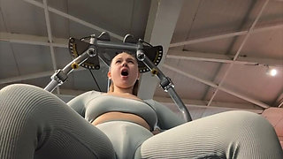 Masturbate in the Gym so Hard