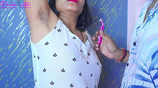 Hot Ravinadesi Stepsister Naked in Front of Saloon Man, During Shaving Hairy Choot