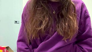 Lovely Amateur teen brunette masturbating outdoor