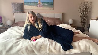 Naked Truth - How a Woman Reaches Orgasm