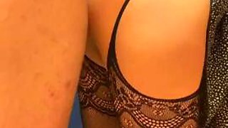 Marine Rossi I fuck my husband in the toilet of her job