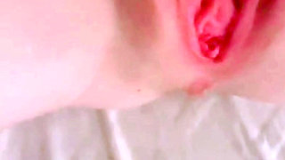 Watch me playin my virgin pussy daddy