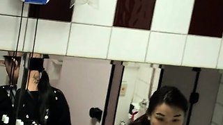 Amateur fucking while on hidden cam