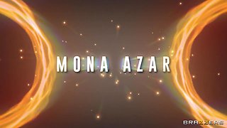 Massaging Mona With Johnny Sins, Mona Azar - Brazzers