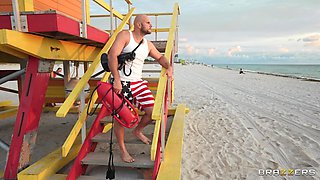 Exciting Lifeguards Share A Dick