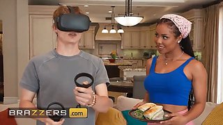 Brazzers - Kira Noir uses a hj to distract her boyfriend before hardcore his buddy victor