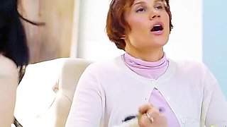 Lexi Luna, Bella Nova - Sit On Stepmamas Lap