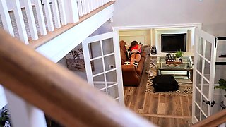 Teen Selina Bentz Enjoys Family Slamming In POV