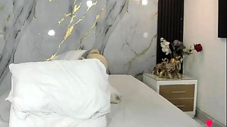 Solo webcam tranny masturbation