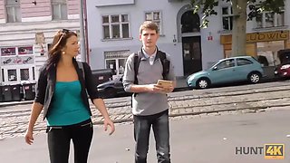 Hunt4k. seasoned hunter gives currency to scanty couple and pounds