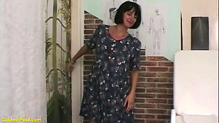 Preggo milf fucked by her doctor