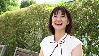 0009522_人妻 人妻熟女 接吻などが含まれている