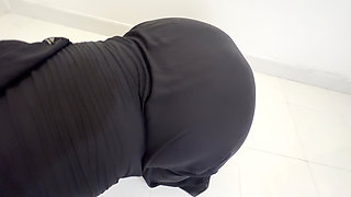 Fucking a Beautiful Hot Maid with Big Ass in Saudi Arabia - Anal Cum