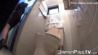 The Hottest Angle Of Japanese Babes Pissing In The Toilet