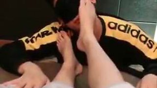 Chinese foot worship
