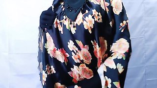 Muslim Hijabi Beautiful Housewife Fucking With Neighbor - With Clear Hindi Audio