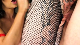 Bitch cute get pussylicked in bisex 3way