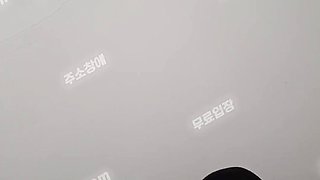 6023 (원제 계단 어리고 이쁜 간단녀) 침뱉어서 딸쳐주는 년 two Korea 텔레 UUB892