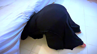 Middle East Muslim Religious Hot Maid Stuck Under Hotel Bed & Now She Want Rough Anal Sex