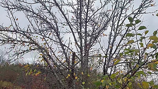 PISSING PUSSY HANA SEXY IN COLD AIR RECORD VIDEO PISS ON THE FIRE TANK