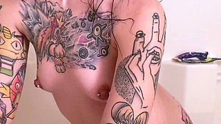 Brunette Solo Webcam Masturbation