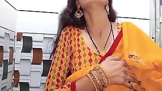 Indian Hot Bhabhi Fucked In Toilet - Devar Bhabhi And Hindi Sex