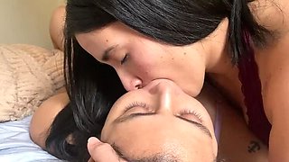 Zoemelissa Deep Throat Fuck with Huge Tongue Lesbian Action