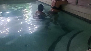 Foot Fetish My Stepmom Models Them in the Hotel Pool