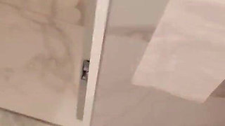 For Lovers of Pissing Girls