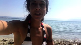 Amateur Teen georgeus brunette 2
