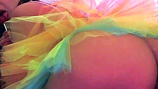 Amateur brunette chick toying her ass and pussy on webcam