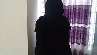 Syrian Maid Cleans Saudi Owner's House in Black Burqa & Hijab, Gets Sex with Owner and Raises Salary