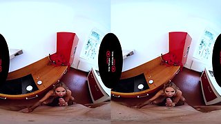 4656Venera  Maxima1 ft. Venera Maxima: Blowjob, Babe  Blonde VR Porn